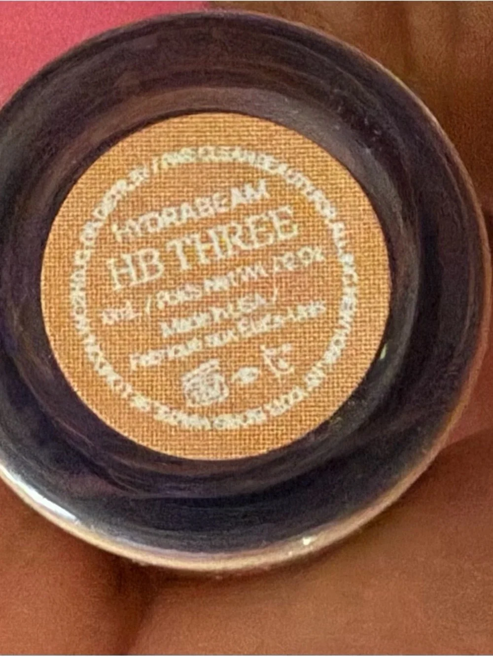 Saie Hydrating Concealer - Warm Beige Shade